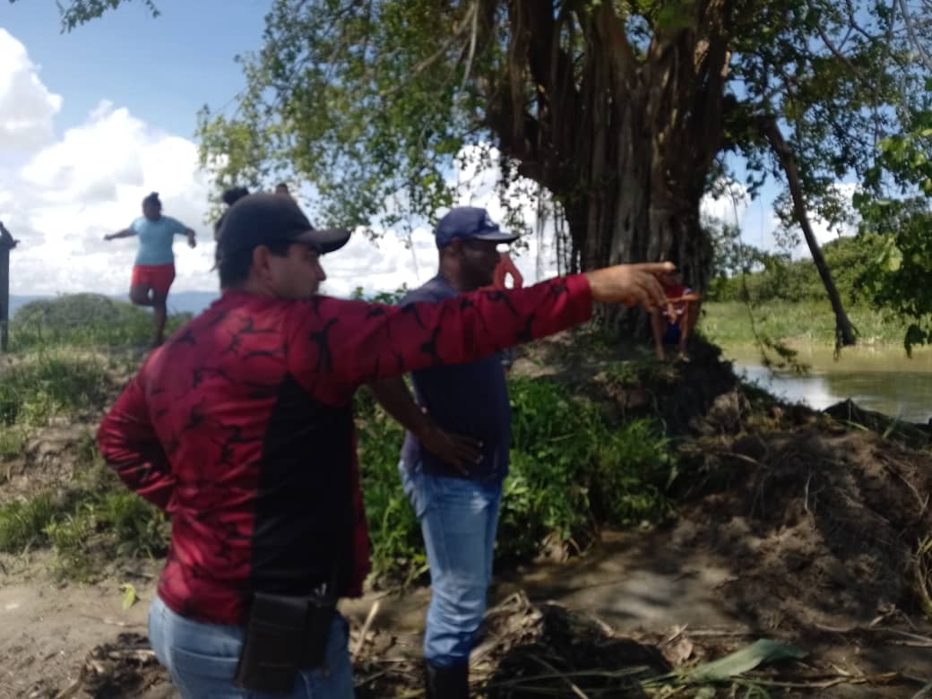 Alcald A De Sucre Atiende A M S De Familias Afectadas Por La