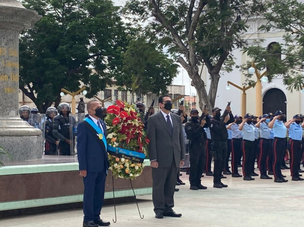 Gobernador del Zulia lideró actos conmemorativos de los 201 años de la batalla de Carabobo 